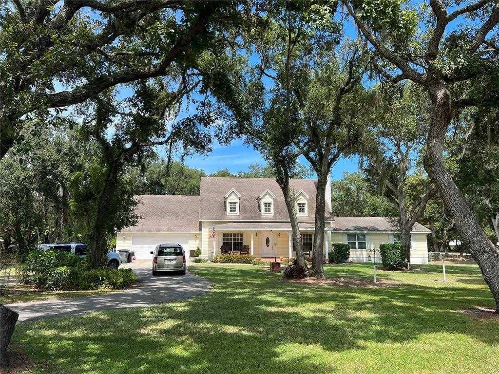 Mixon Real Estate Group, LLC Okeechobee Real Estate Agent Houses